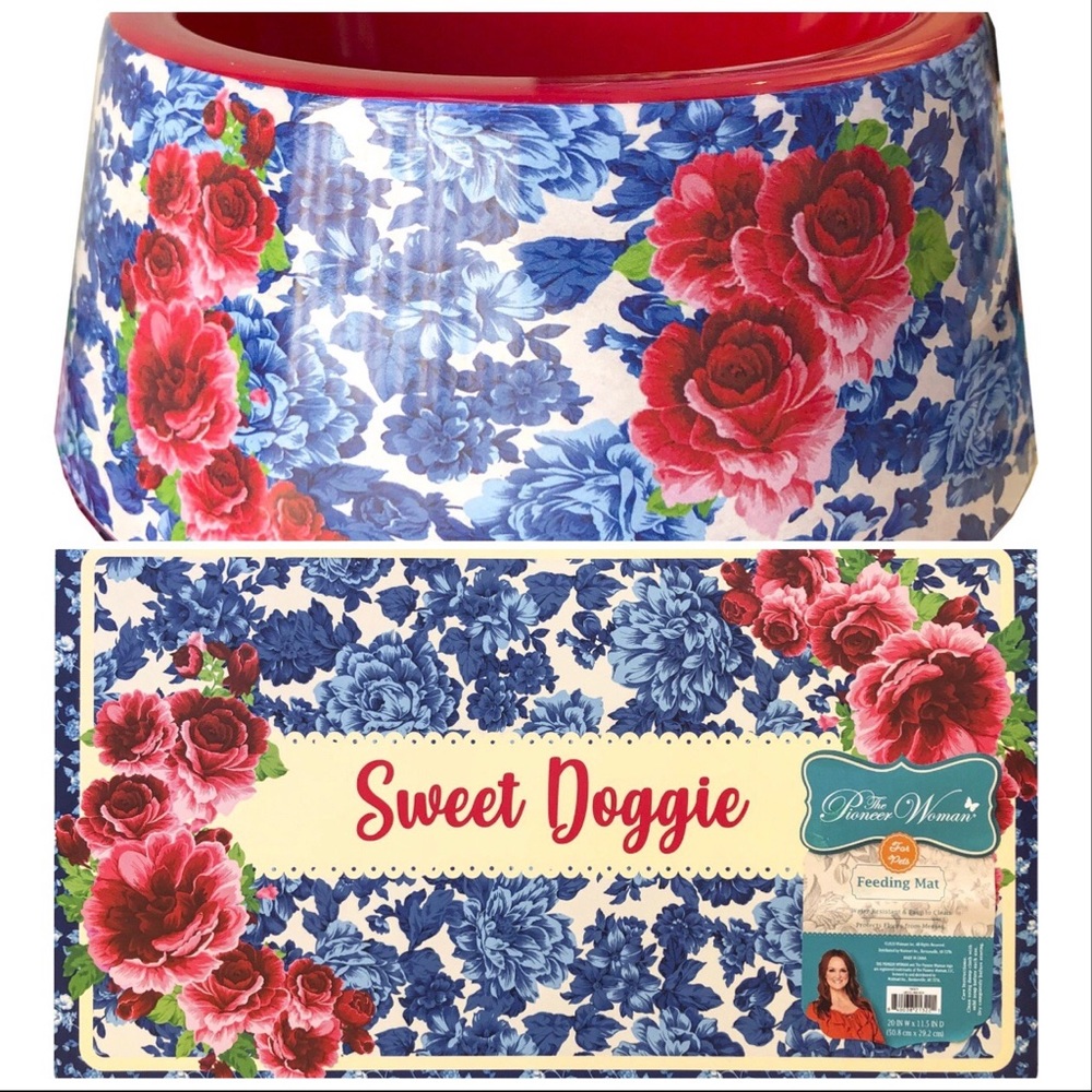 Pioneer Woman Matching Feeding Mat and Bowl Set
